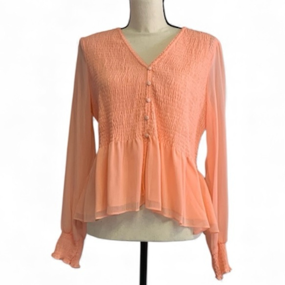 Bar III Smocked Peplum Blouse – Size Large – Apricot (NWT)